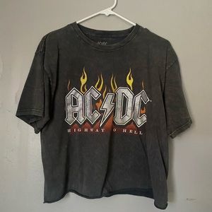 AC/DC crop